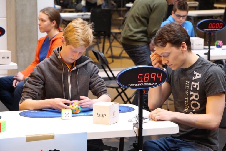 Troisième édition de la compétition de Rubik’s cube à Seraing !