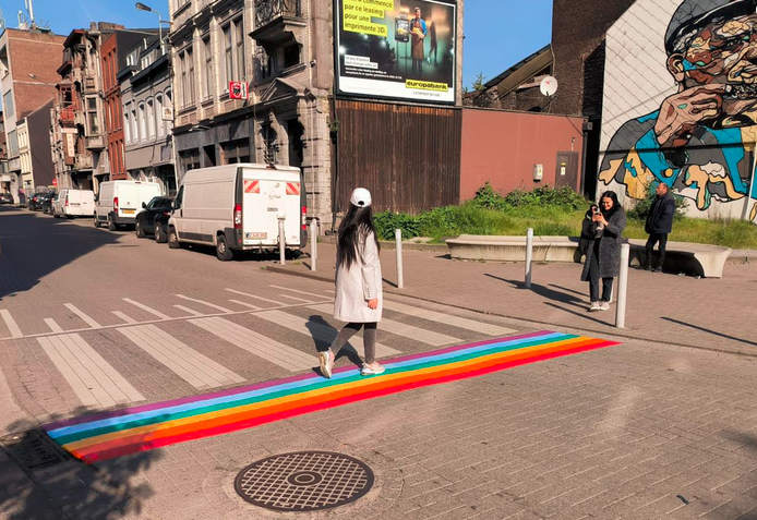 Des passages pour piétons arc-en-ciel à Seraing